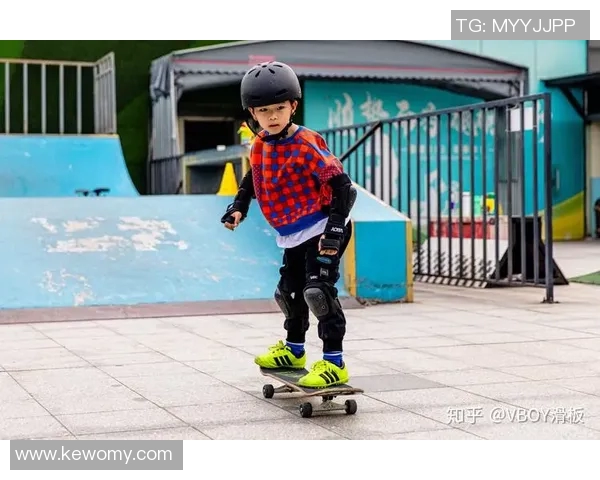 从零起步掌握滑板技巧全攻略助你成为滑板高手的必备指南