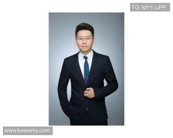 深度对话：周丽如何在和平精英中找到人生的意义与乐趣