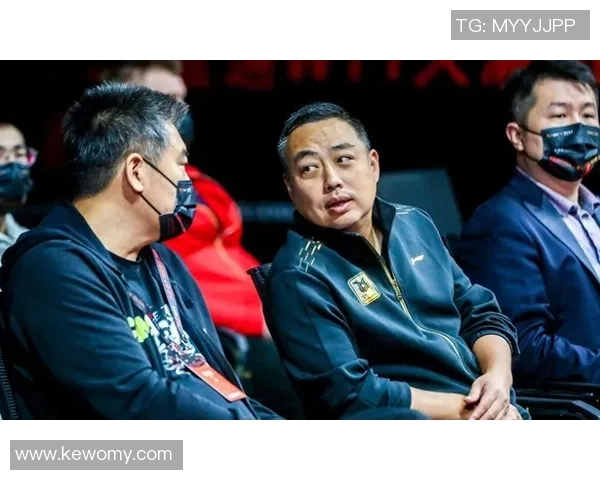 李军专访:从乒乓球新星到传奇教练的辉煌历程回顾 李军专访:从乒乓球新星到传奇教练的辉煌历程回顾