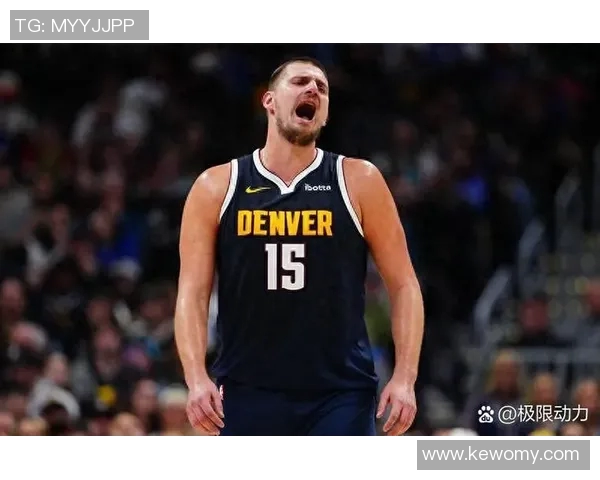 雷霆与爵士激战正酣赛季精彩对决引发球迷热议