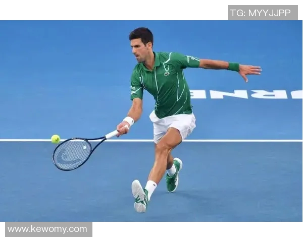 伊斯托明与张择激战正酣谁将赢得这场网球对决的胜利