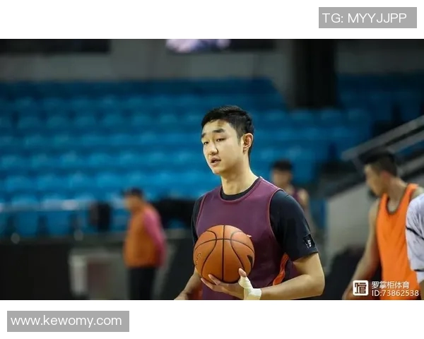 代怀博的成长之路与未来发展展望：探索新机遇与挑战的交汇点