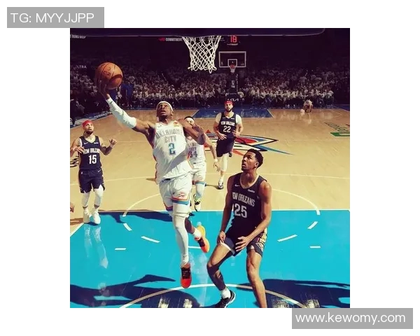 火箭队与雷霆队激战三月二十七日争夺季后赛席位的关键对决