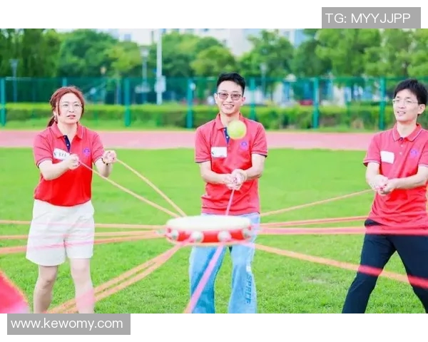 杭州飞盘队在世界街舞大赛中以67分稳居积分榜首位MBA