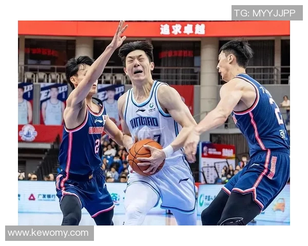 东莞篮球队迎战同曦队争夺季后赛席位的关键之战即将打响 东莞篮球队迎战同曦队争夺季后赛席位的关键之战即将打响
