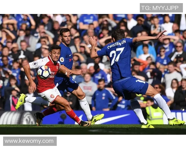 曼城主场迎战热刺争夺英超关键三分激战即将上演 曼城主场迎战热刺争夺英超关键三分激战即将上演